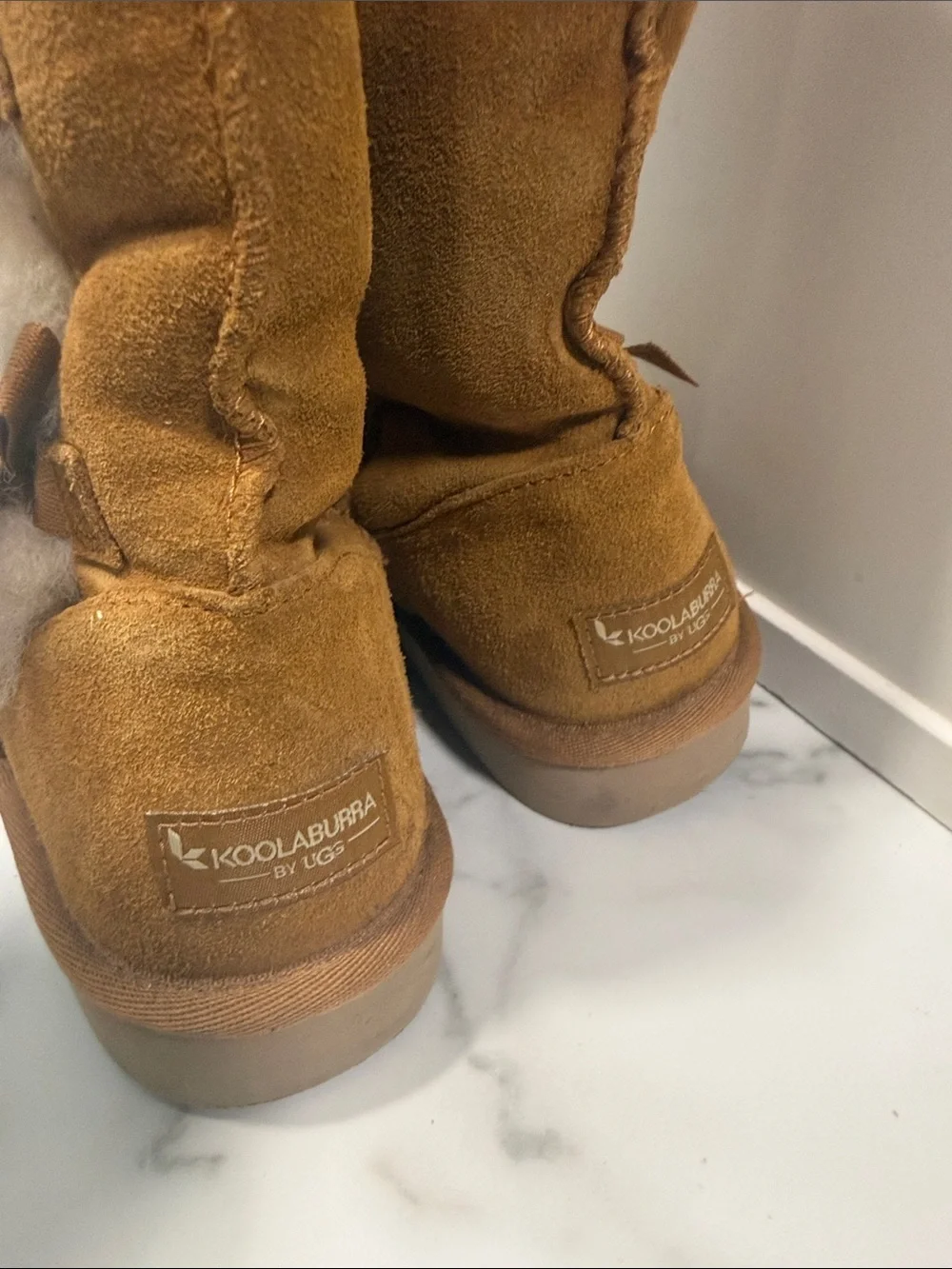 Koolaburra by UGG Victoria Mid Calf Chestnut Bow Boots Size 6